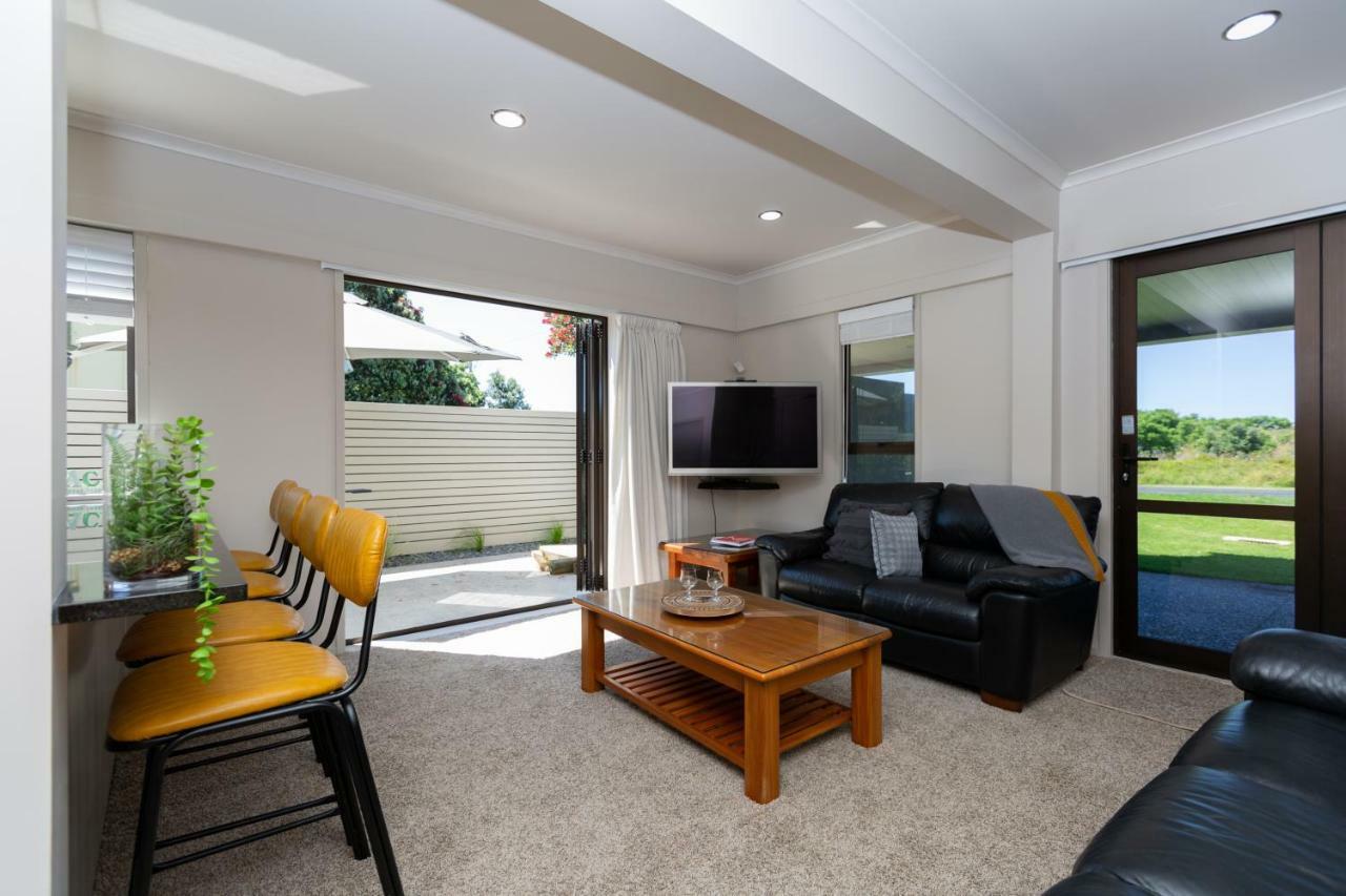 Waihi Beach Paradise Resort ภายนอก รูปภาพ
